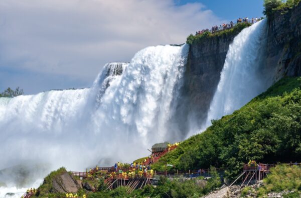 Niagara Falls Seasonal Adventure Package